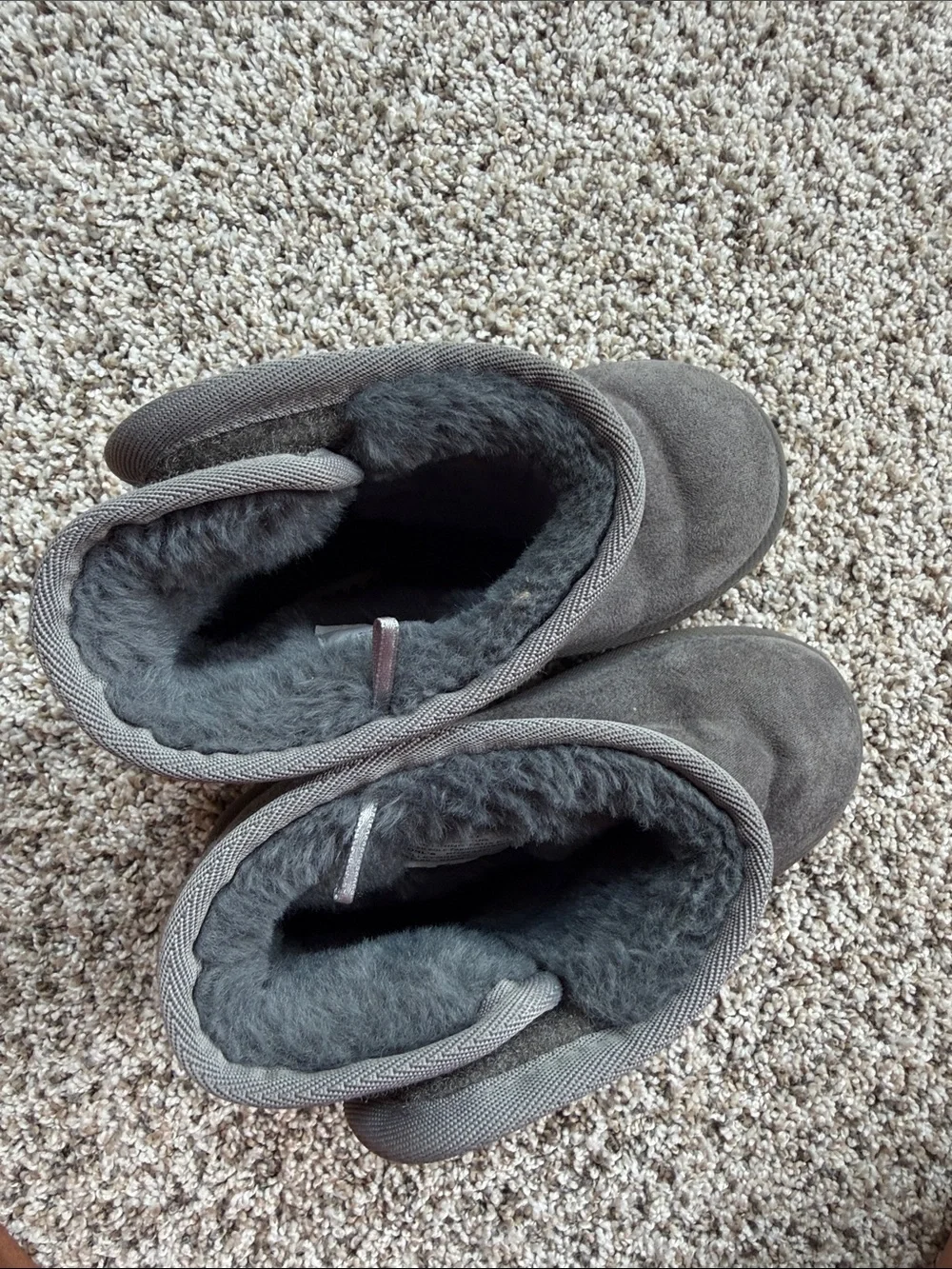 Kohls Girls Gray Suede-Look Boots with Glitter Heart size toddler 12
